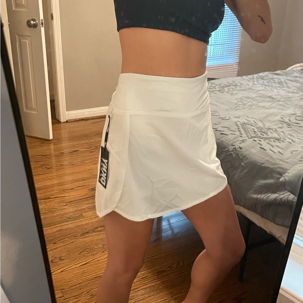 NWT DKNY White Sport Skirt
